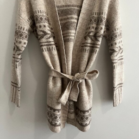 EVERYTHING MUST GO: HEARTLOOM FRONT TIE CARDIGAN - Picture 6 of 9